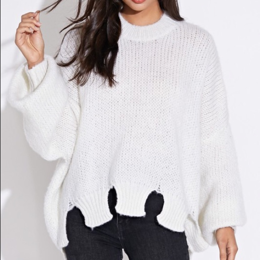 SALE✨Off White Bubble Sleeve Knit Sweater - Picture 3 of 7